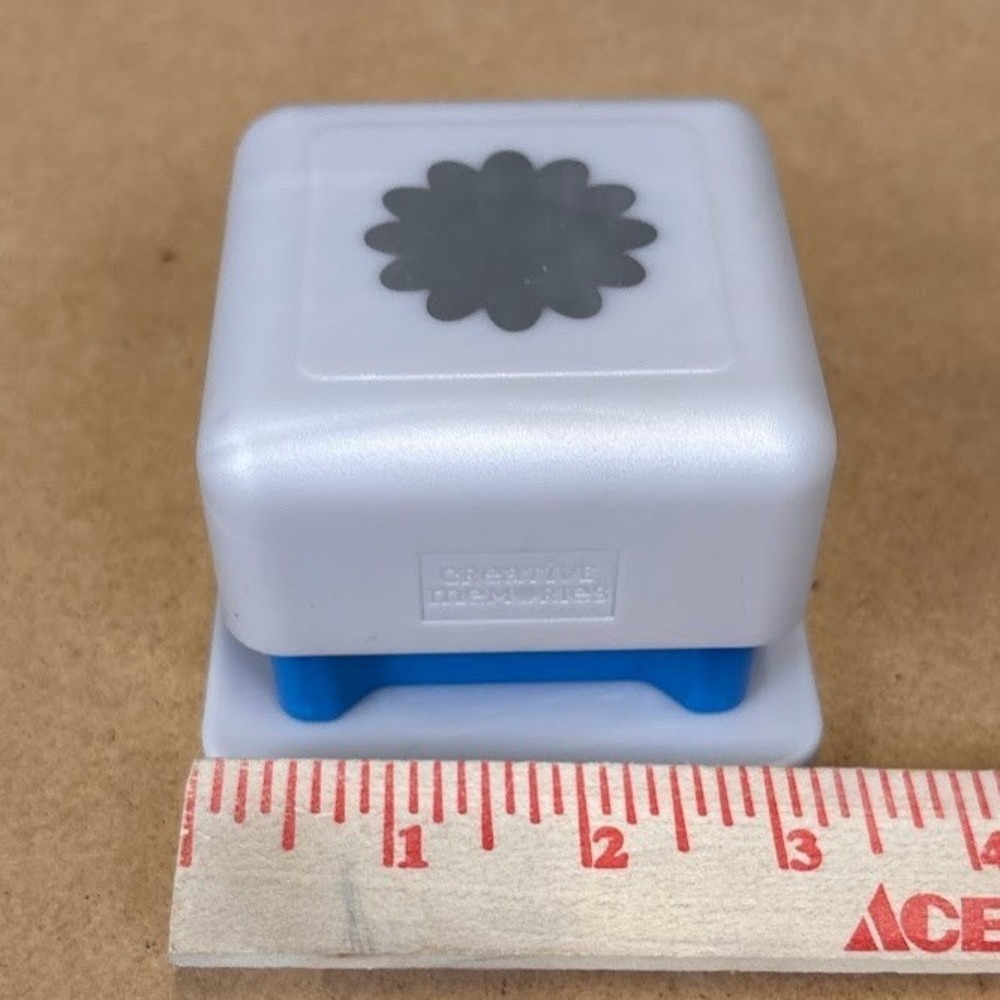 Creative Memories BLOSSOM Place 'n' Punch Paper Punch‎ Scrapbook